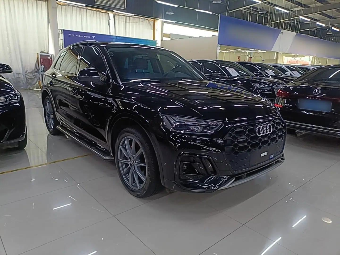 Audi Q5L 2022 40T Fashionable and Dynamic Model — миниатюра 12