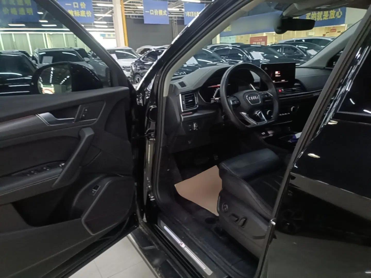 Audi Q5L 2022 40T Fashionable and Dynamic Model — миниатюра 23