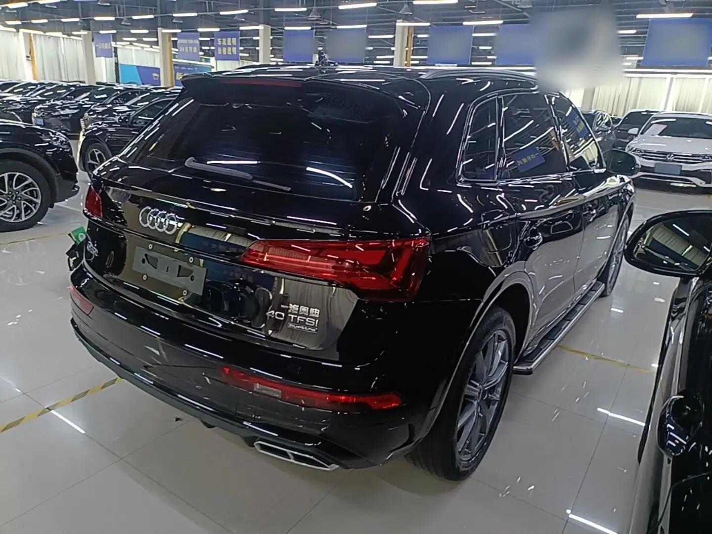 Audi Q5L 2022 40T Fashionable and Dynamic Model — миниатюра 6