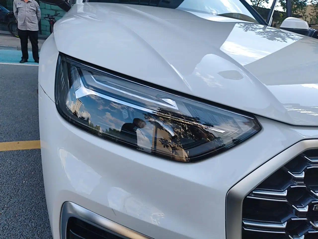 Audi Q5L 2022 45T Luxury Dynamic Model — миниатюра 7
