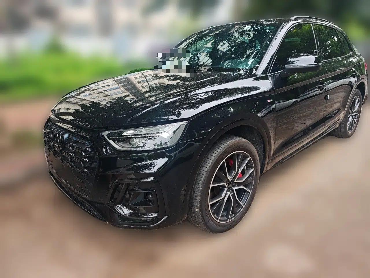 Audi Q5L 2024 45 TFSI Luxury Dynamic Model — миниатюра 1