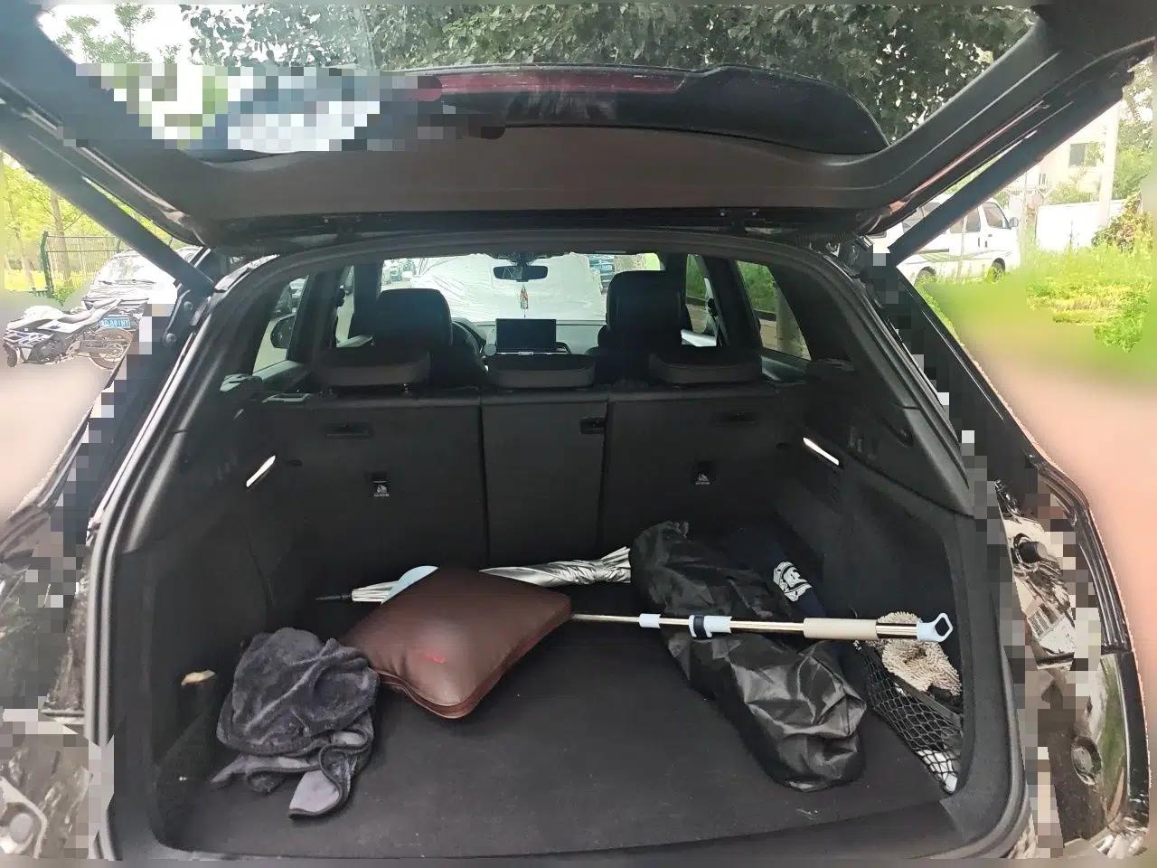 Audi Q5L 2024 45 TFSI Luxury Dynamic Model — миниатюра 19