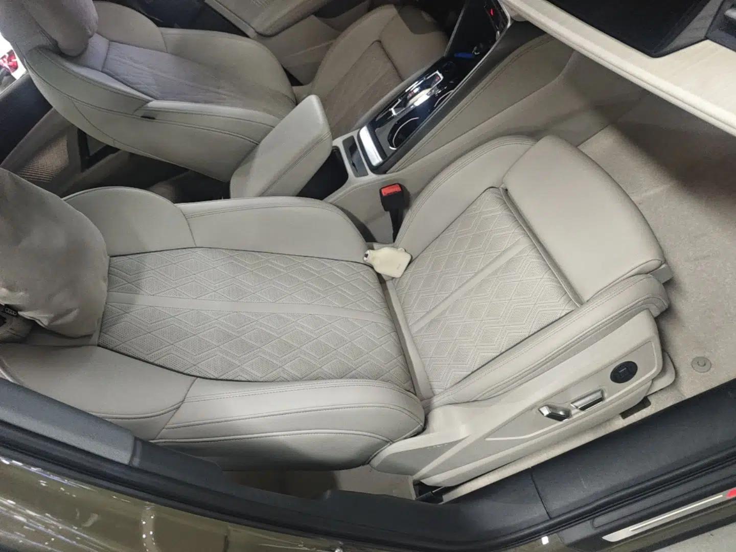 Audi Q5L 2026 150kW Smart Hybrid Luxury Edition — миниатюра 19