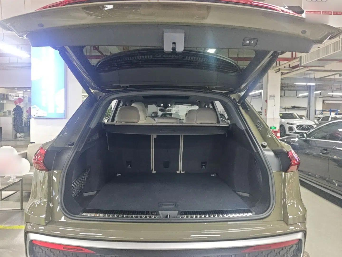 Audi Q5L 2026 150kW Smart Hybrid Luxury Edition — миниатюра 22