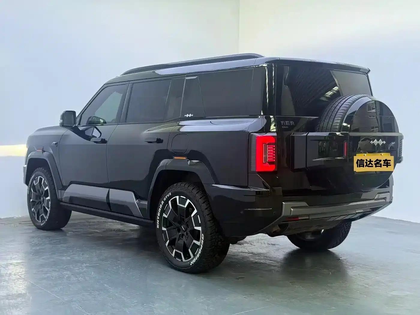 Leopard 8 2025 Smart & Brave Flagship Edition 7-Seater — миниатюра 12