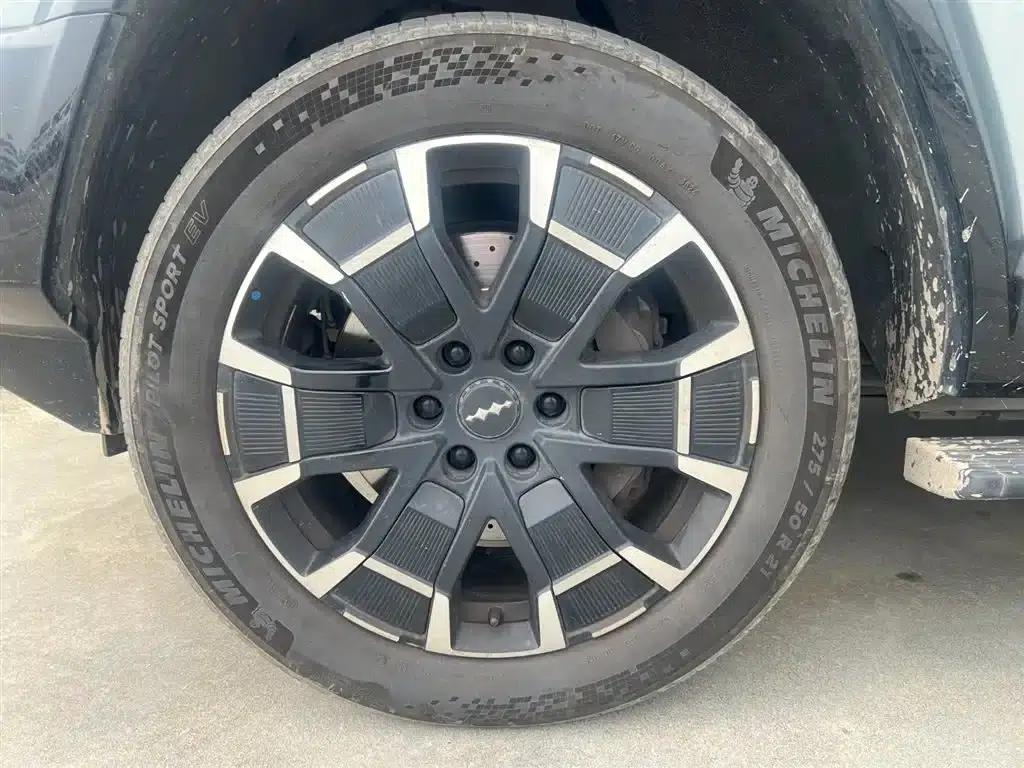 Leopard 8 2025 Smart & Brave Flagship Edition 7-Seater — миниатюра 27