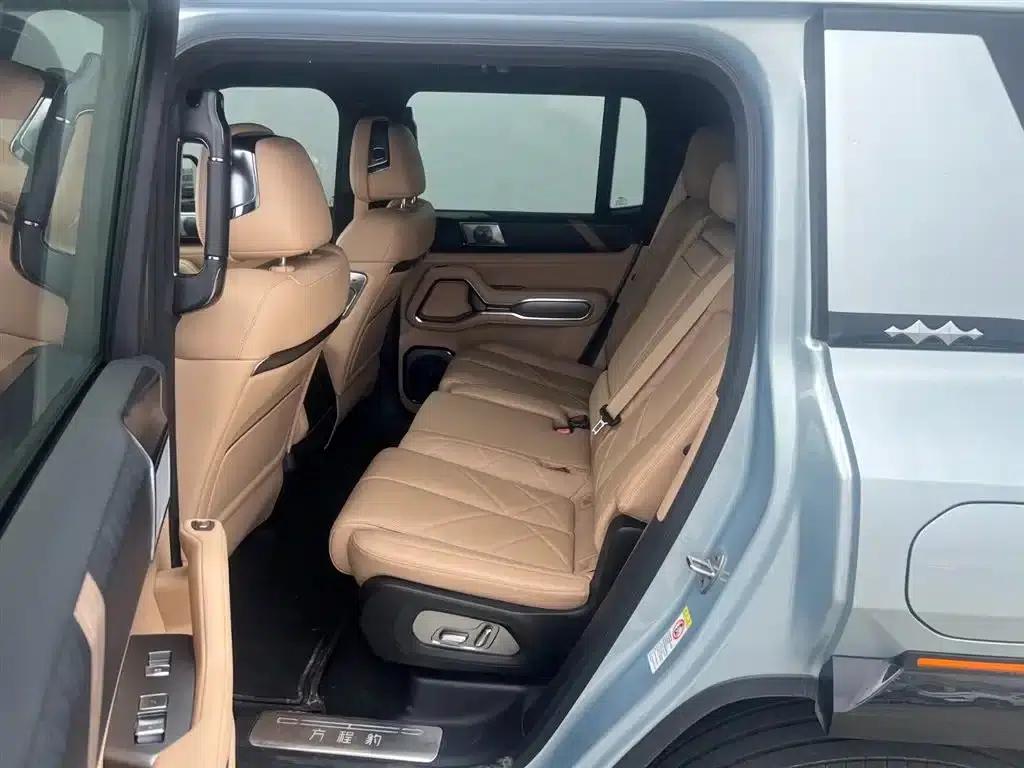 Leopard 8 2025 Smart & Brave Flagship Edition 7-Seater — миниатюра 8