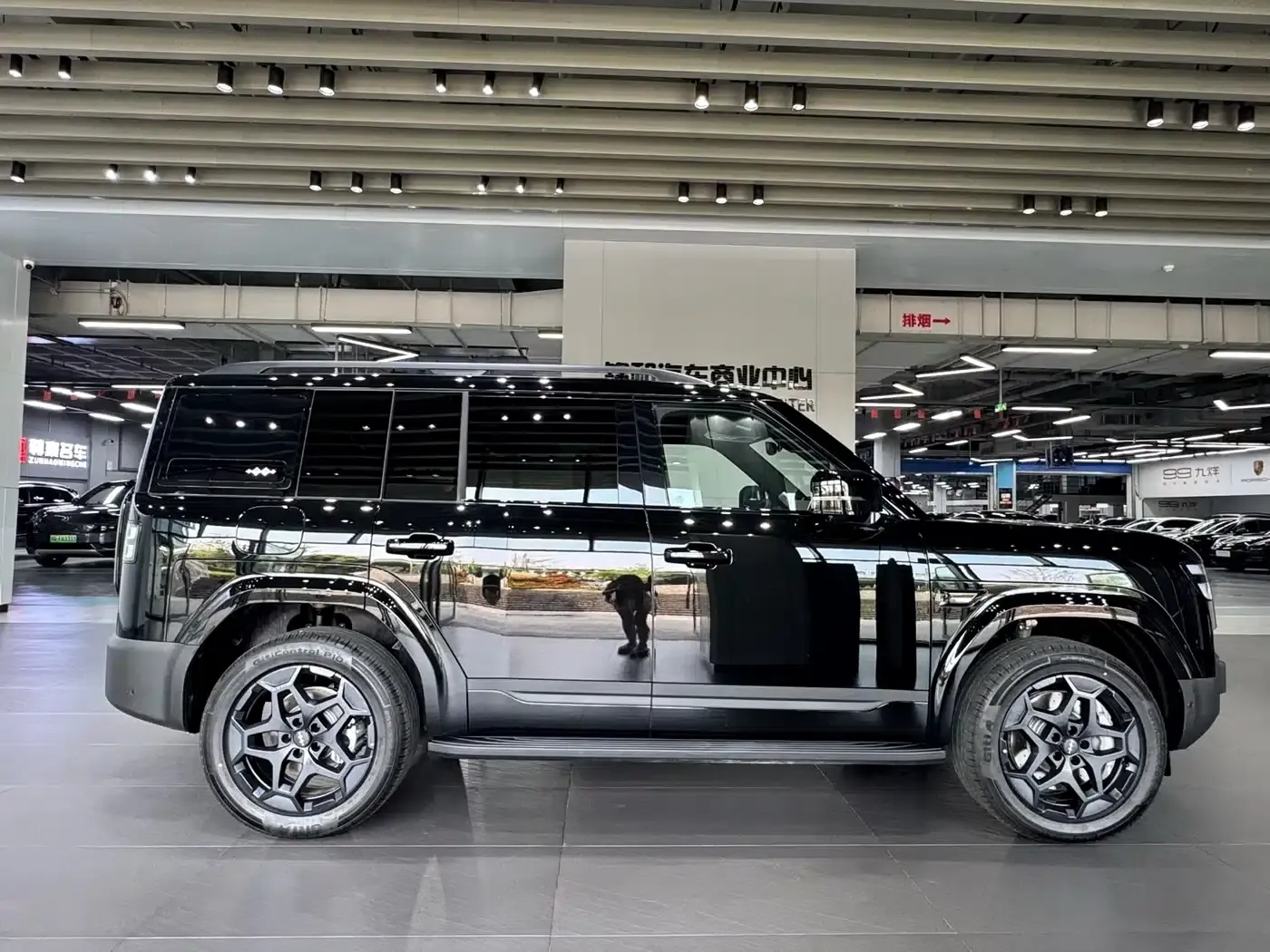 Titanium 7 2025 Model 190KM 4WD Ultra Edition — миниатюра 4
