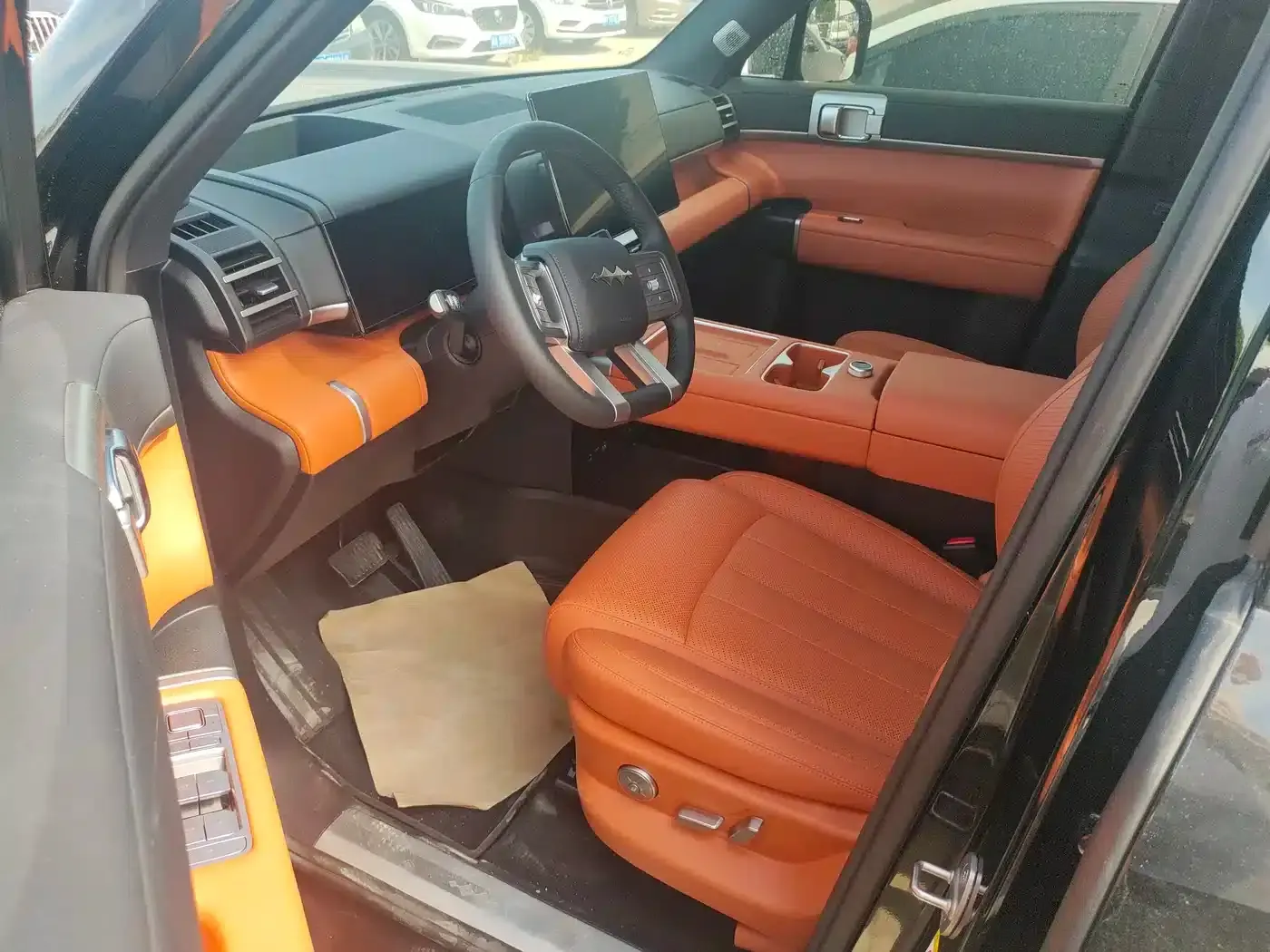 Titanium 7 2025 Model 200KM 2WD Max Edition — миниатюра 4