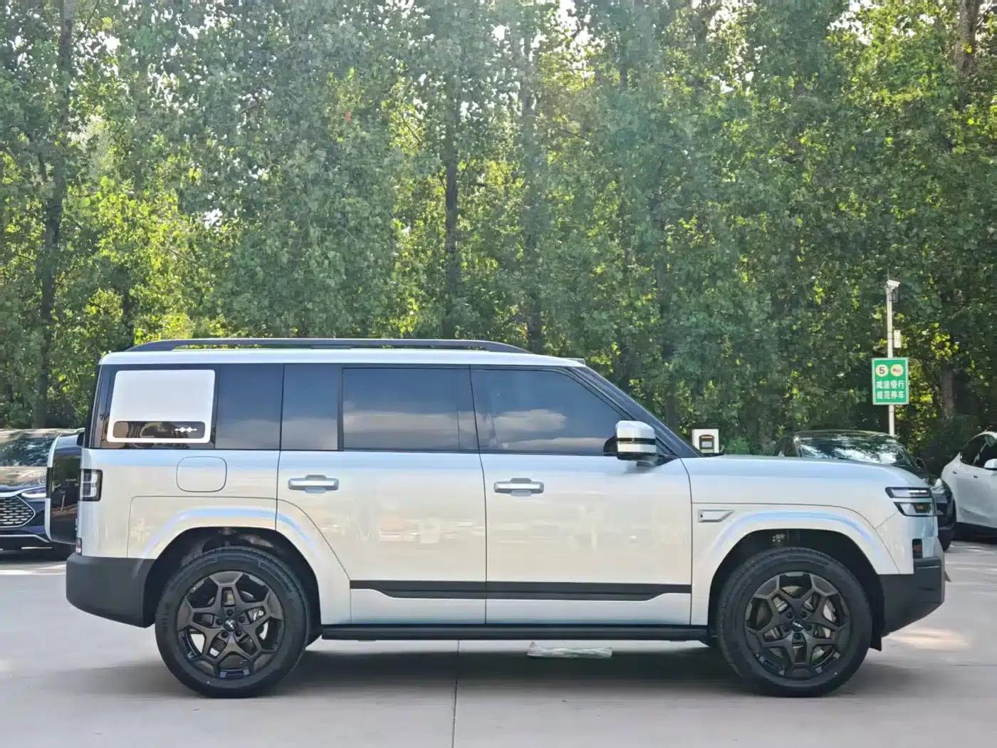 Titanium 7 2025 Model 190KM 4WD Ultra Edition — миниатюра 8