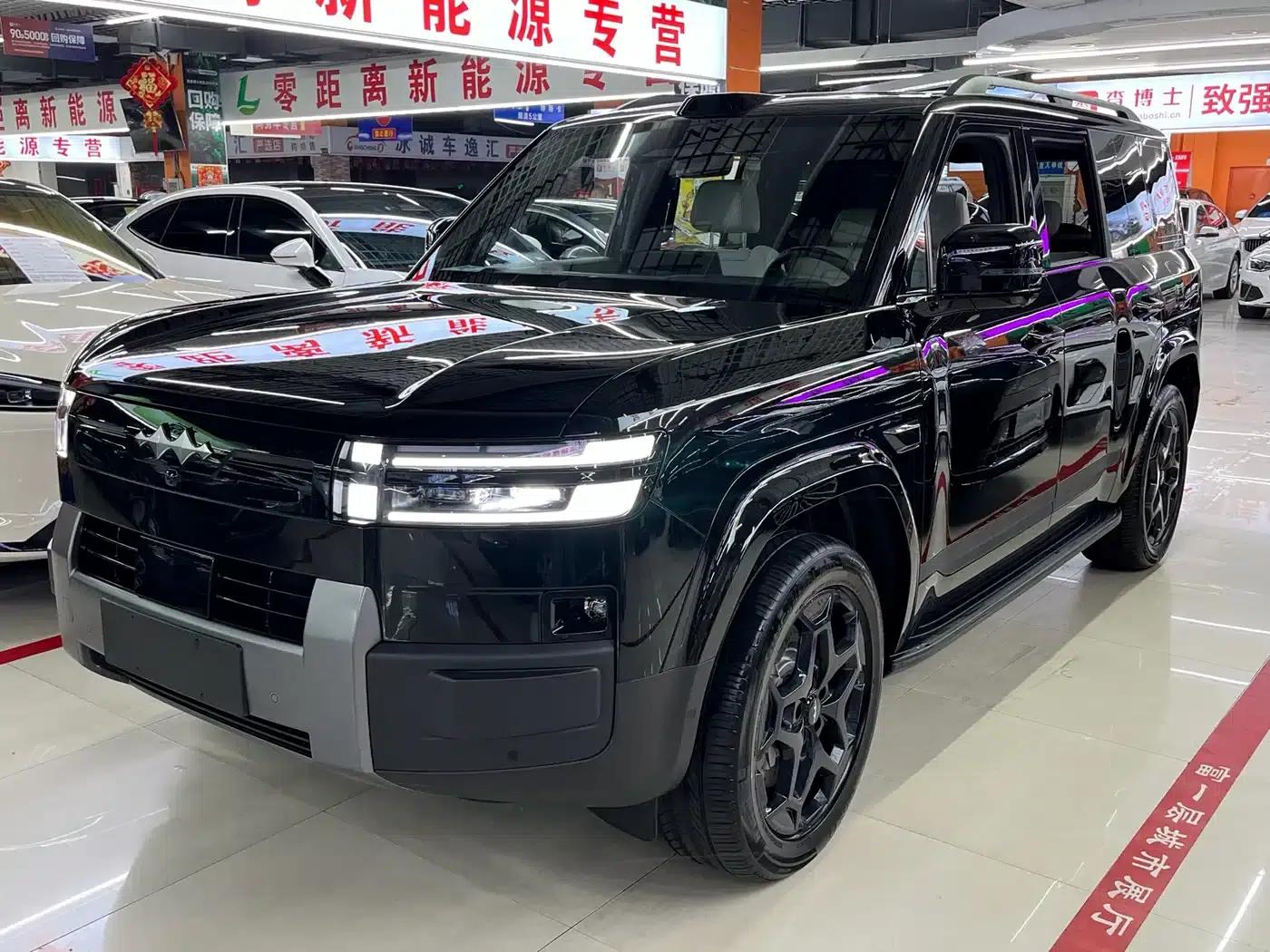 Titanium 7 2025 Model 190KM 4WD Ultra Edition — миниатюра 1