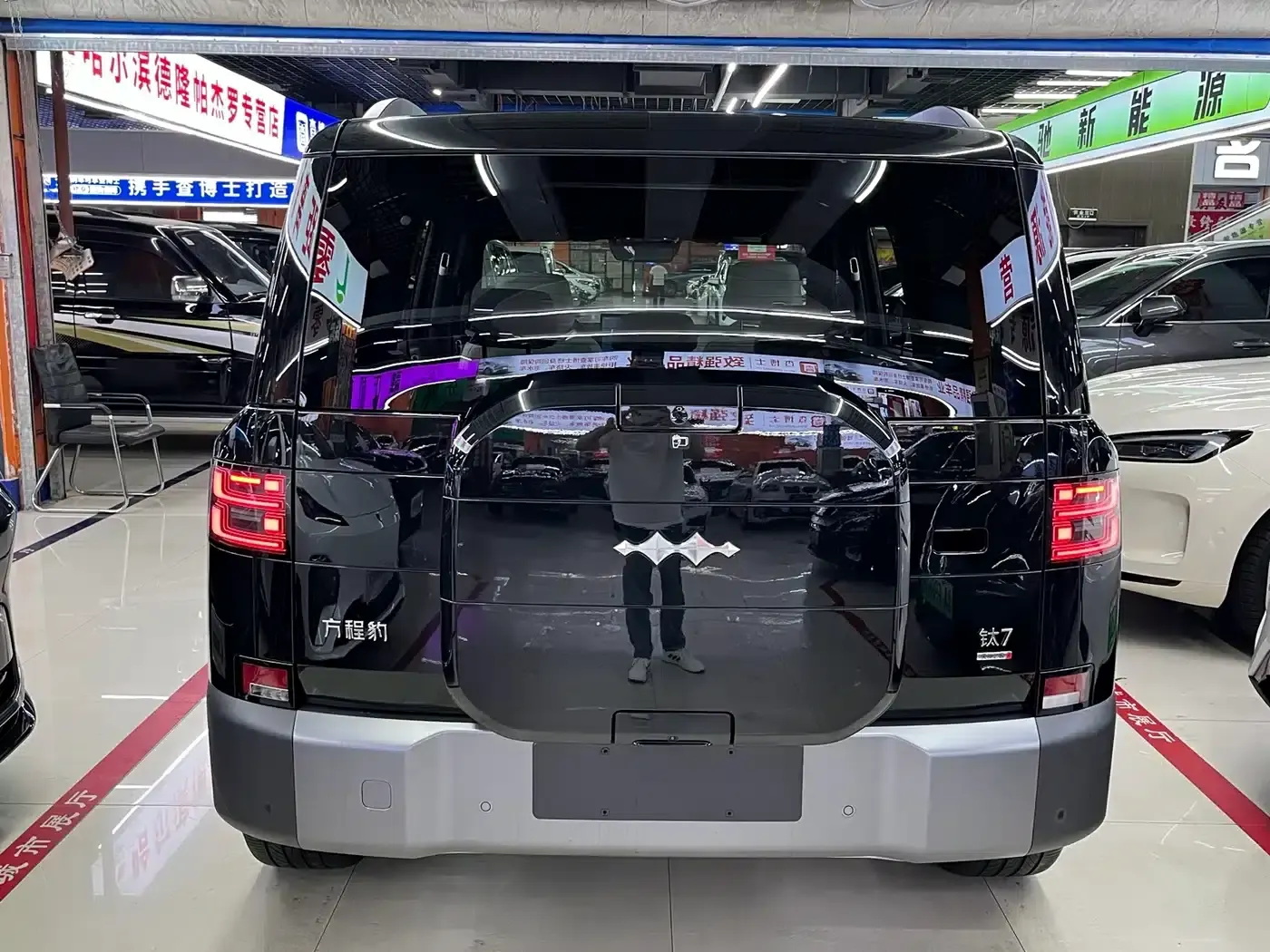 Titanium 7 2025 Model 190KM 4WD Ultra Edition — миниатюра 5
