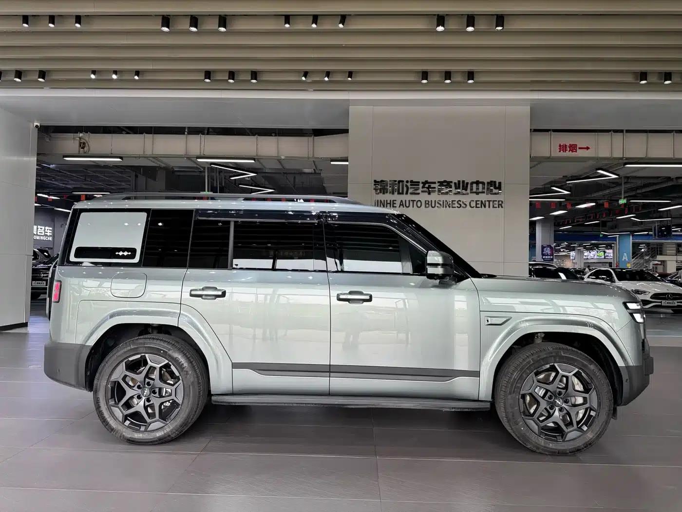 Titanium 7 2025 Model 190KM 4WD Ultra Edition — миниатюра 4