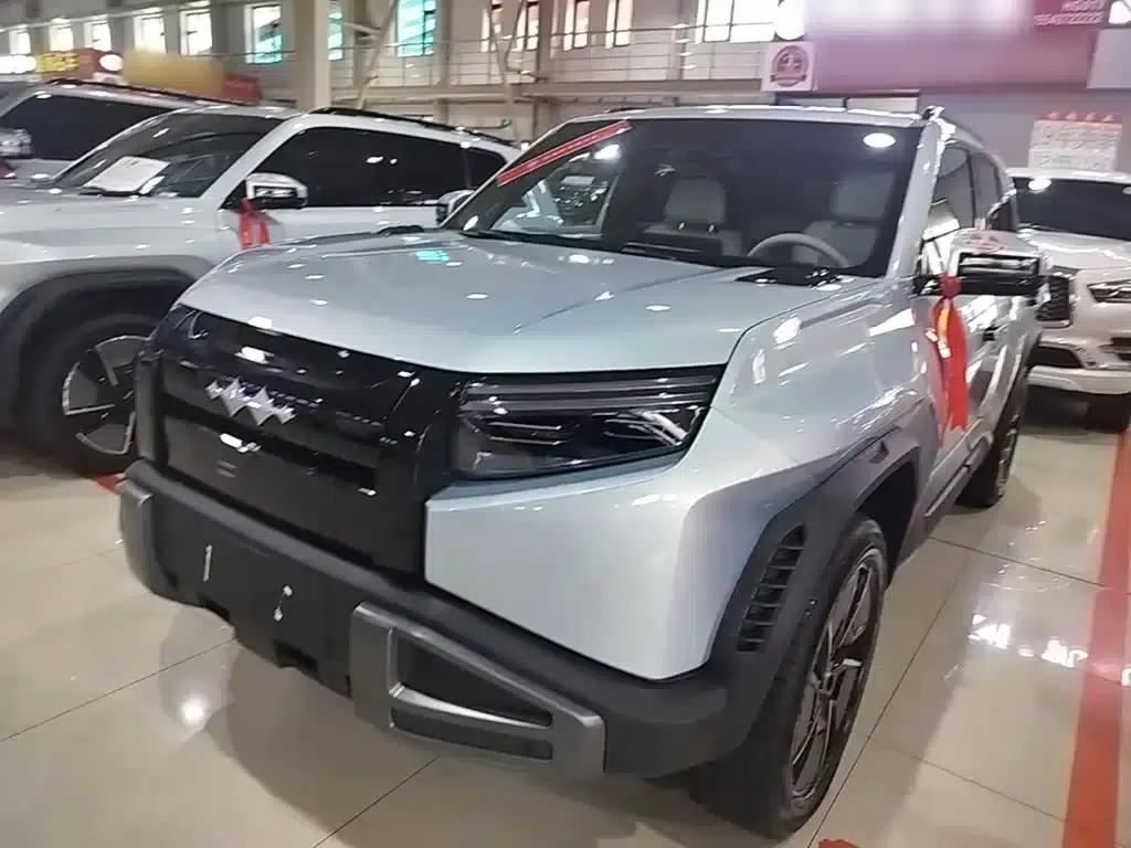 Titanium 3 2025 Model 501KM AWD Ultra Edition — миниатюра 2