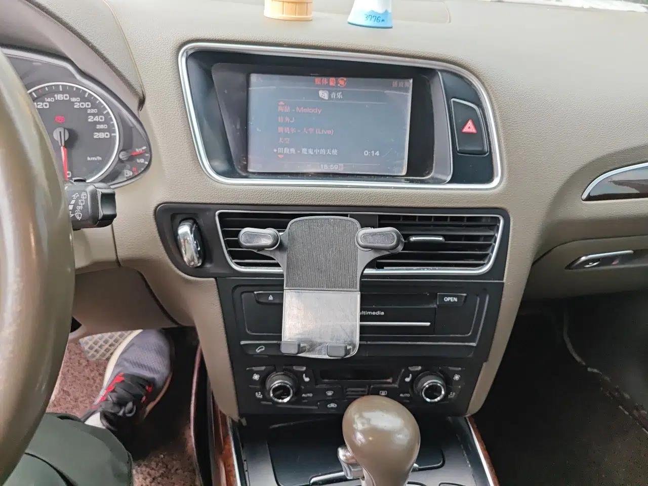 Audi Q5 2012 2.0TFSI Comfort Version — миниатюра 13