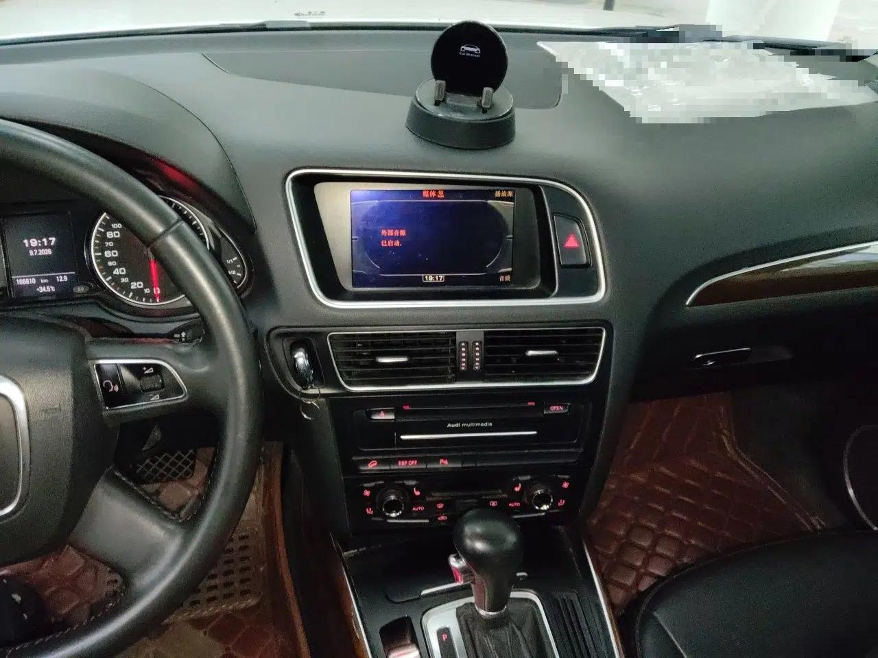 Audi Q5 2010 2.0TFSI Comfort Version — миниатюра 13