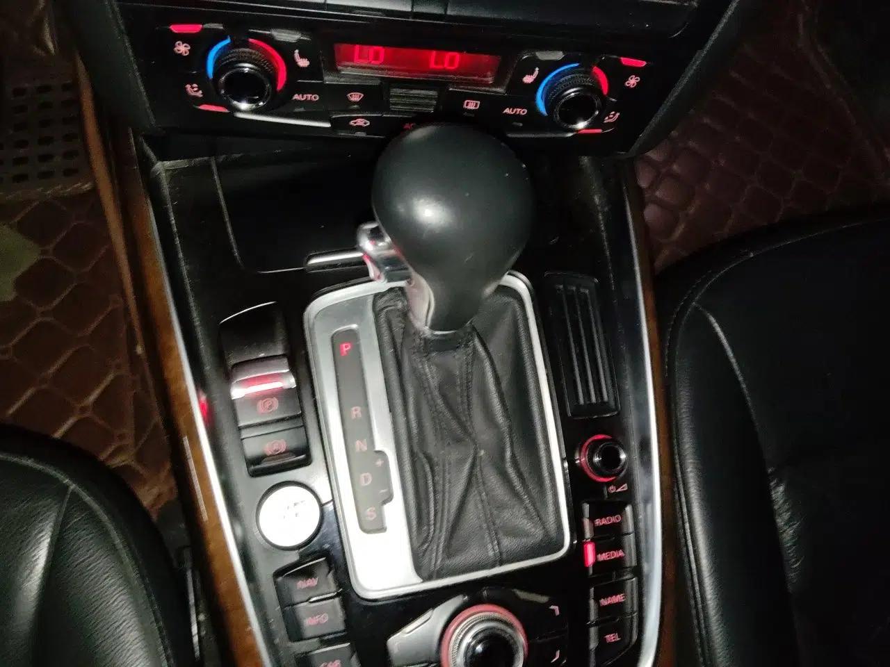 Audi Q5 2010 2.0TFSI Comfort Version — миниатюра 14