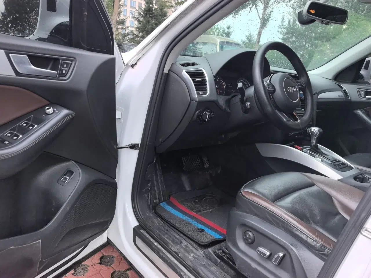 Audi Q5 2017 Plus 40 TFSI Technology Model — миниатюра 16