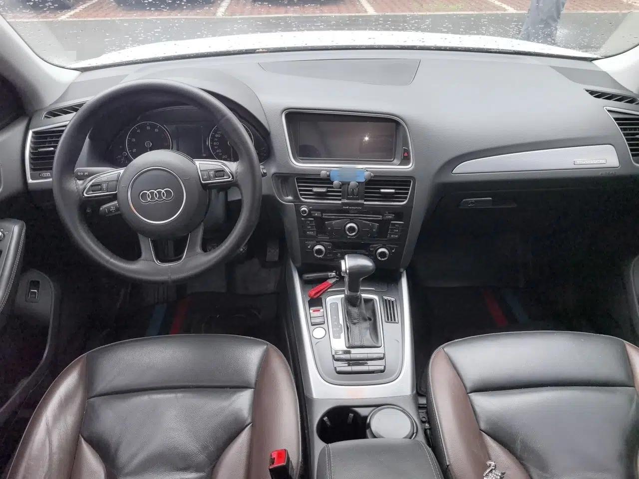 Audi Q5 2017 Plus 40 TFSI Technology Model — миниатюра 9