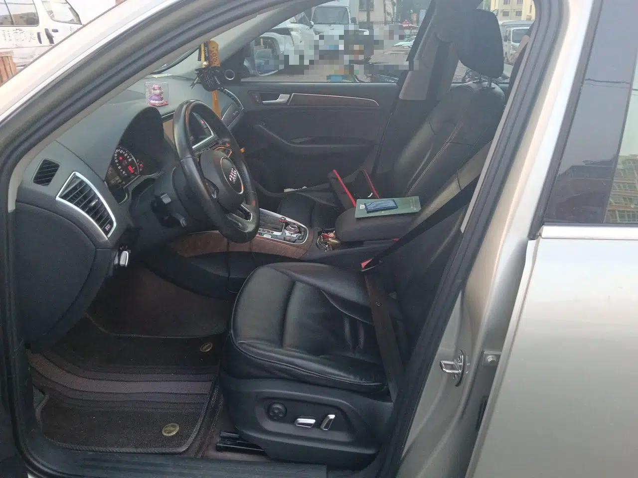 Audi Q5 2015 40 TFSI Comfort Model — миниатюра 15