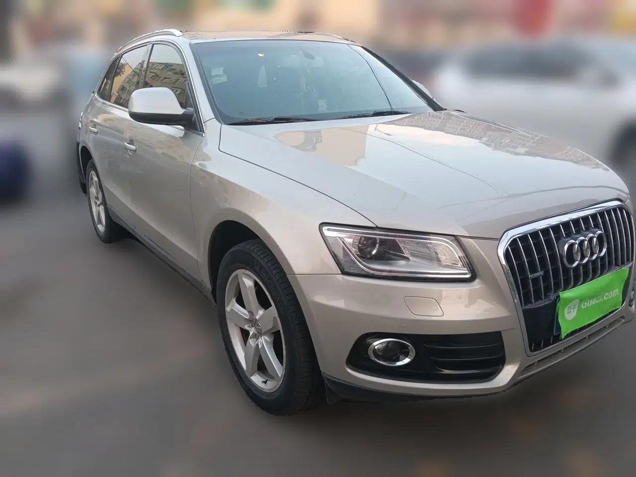 Audi Q5 2015 40 TFSI Comfort Model — миниатюра 3