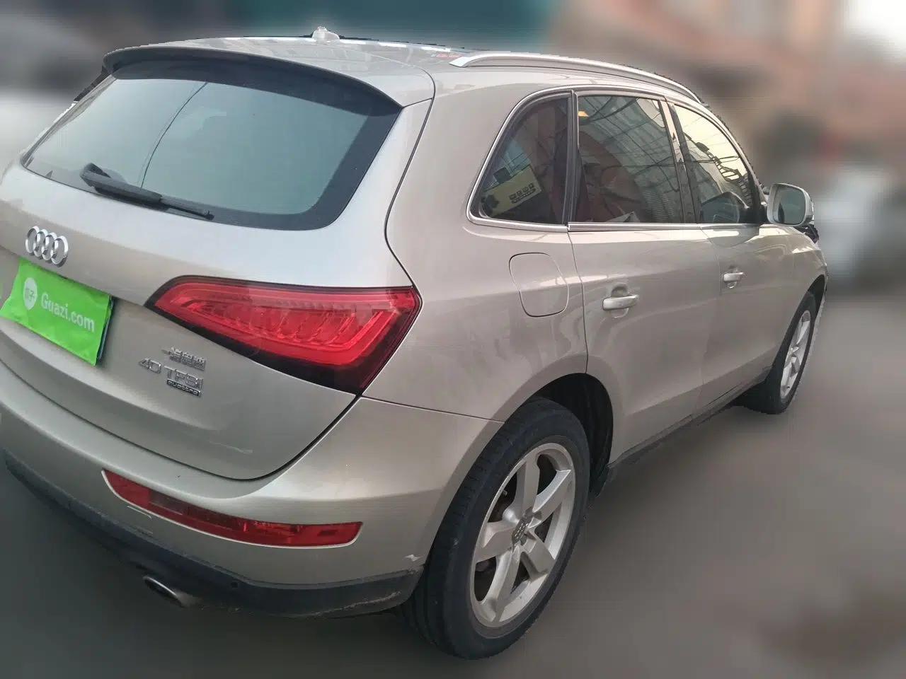 Audi Q5 2015 40 TFSI Comfort Model — миниатюра 6