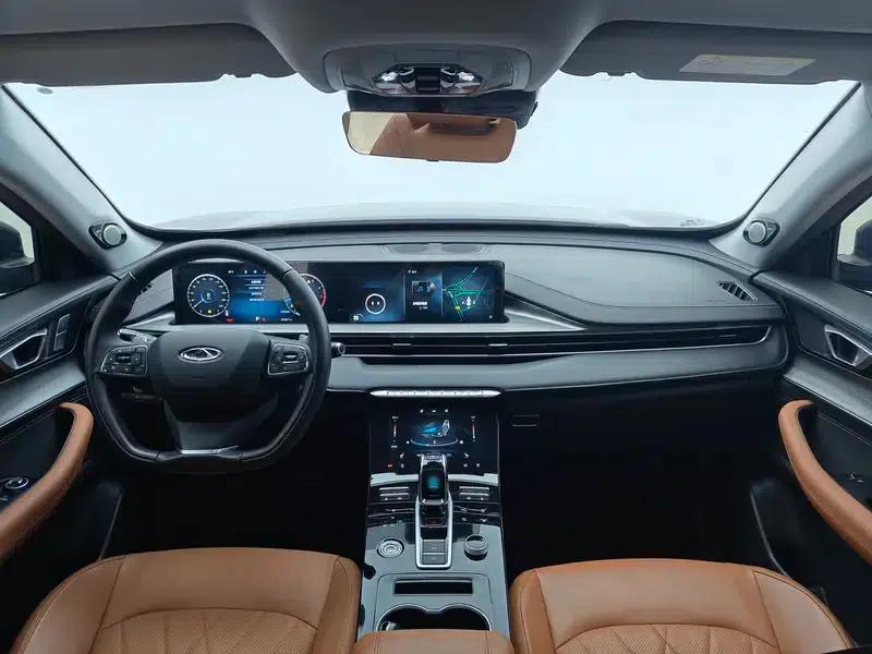 Chery Tiggo 8 PLUS 2022 290TGDI DCT Luxury Edition+ — миниатюра 14