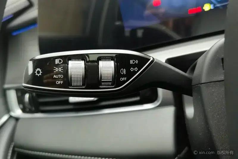 Chery Tiggo 8 PRO 2022 290T 2WD Sky Edition 7-Seater — миниатюра 16