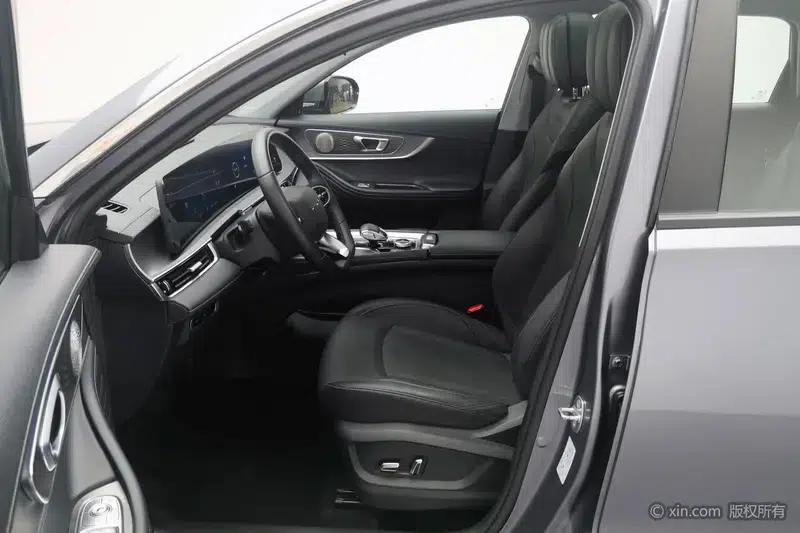 Chery Tiggo 8 PRO 2022 290T 2WD Sky Edition 7-Seater — миниатюра 17