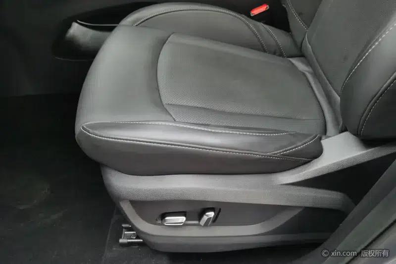 Chery Tiggo 8 PRO 2022 290T 2WD Sky Edition 7-Seater — миниатюра 18