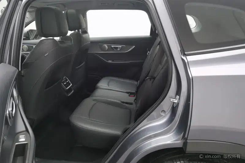 Chery Tiggo 8 PRO 2022 290T 2WD Sky Edition 7-Seater — миниатюра 20