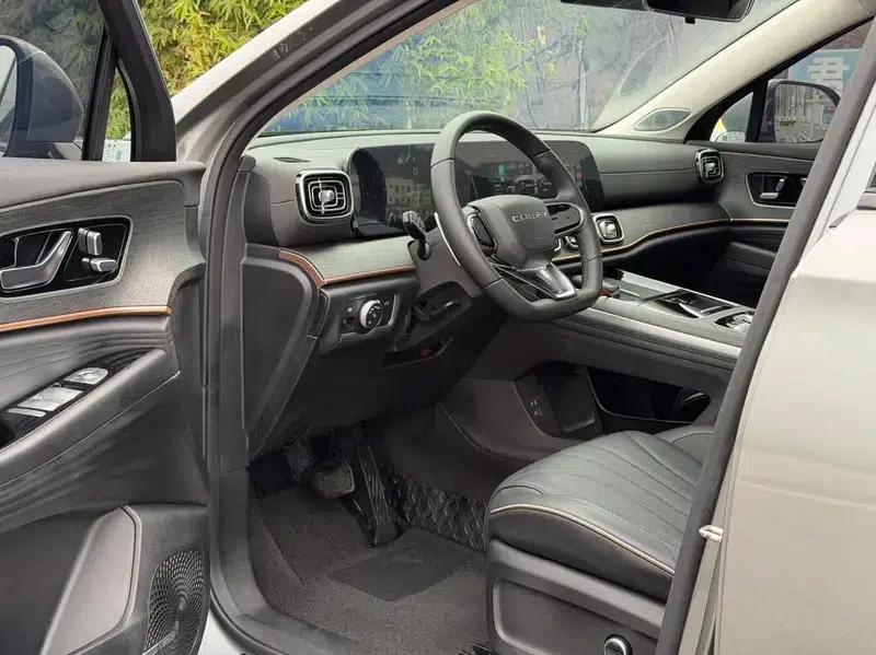 Chery Tiggo 9 2023 2.0T DCT 2WD Luxury Edition 5-seater — миниатюра 24