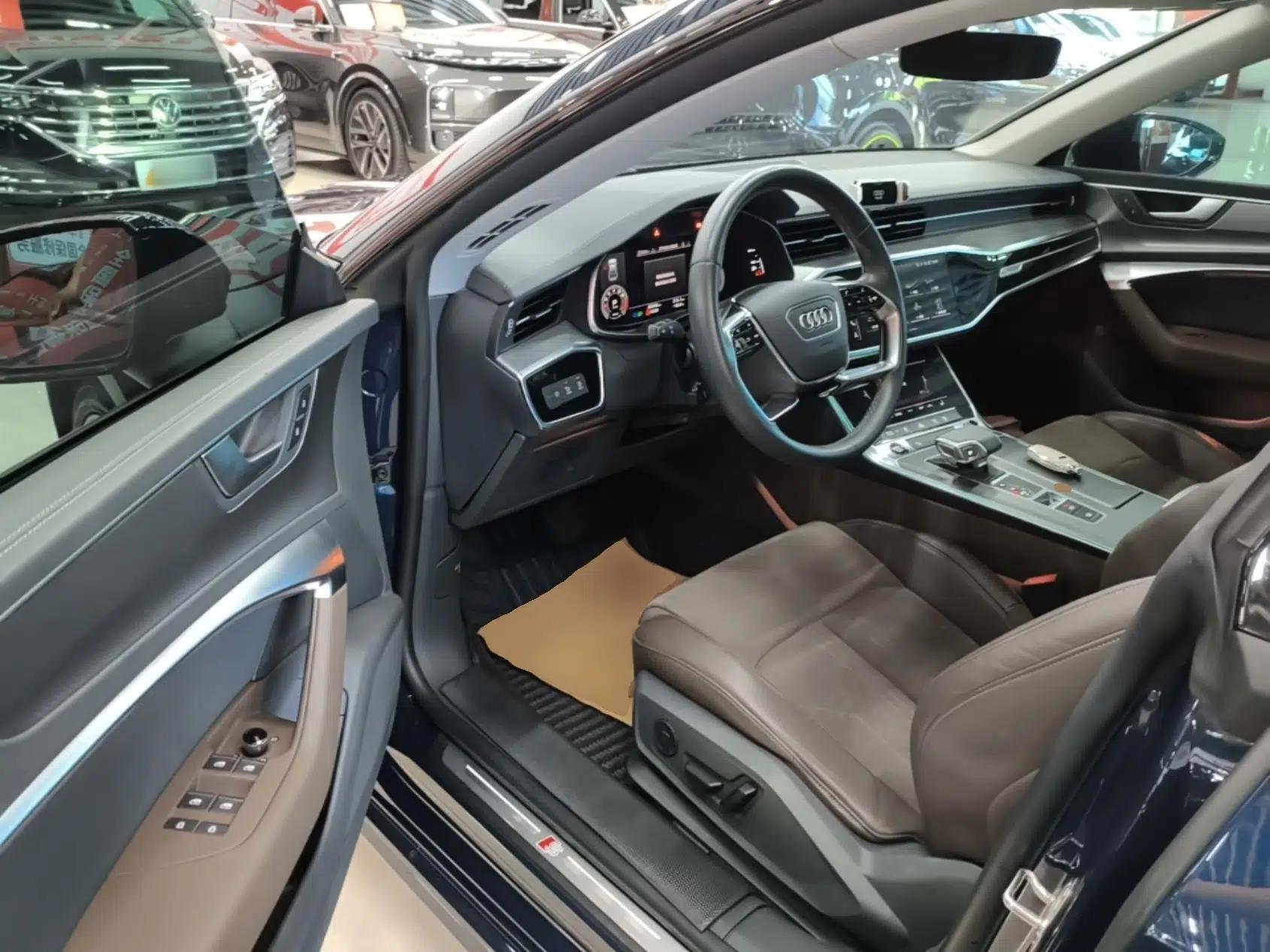 Audi A7L 2022 45 TFSI S-line Dream-Building Edition — миниатюра 18