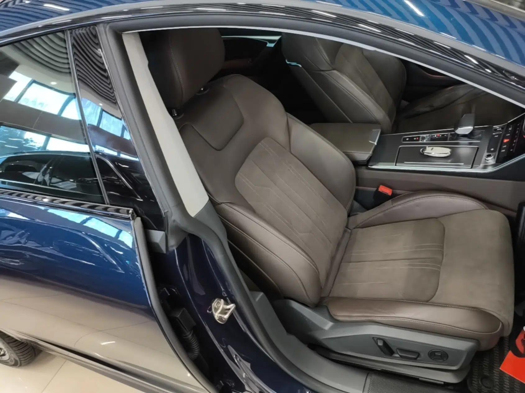 Audi A7L 2022 45 TFSI S-line Dream-Building Edition — миниатюра 19