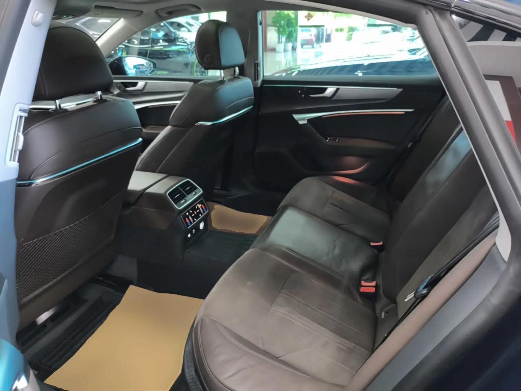 Audi A7L 2022 45 TFSI S-line Dream-Building Edition — миниатюра 20