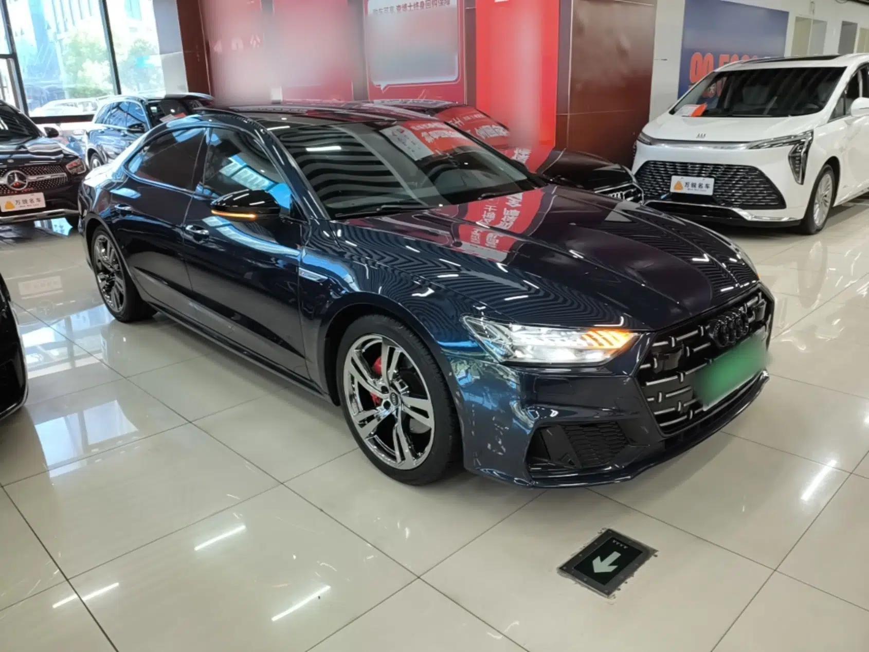 Audi A7L 2022 45 TFSI S-line Dream-Building Edition — миниатюра 3