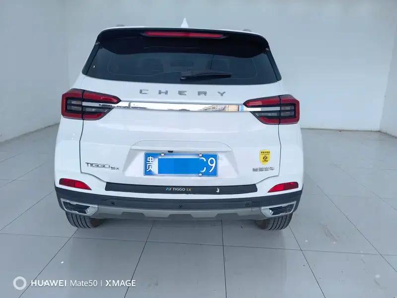 Chery Tiggo 5x 2023 1.5L CVT Fashion Edition — миниатюра 6