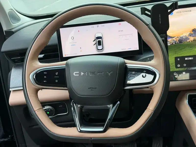 Chery Tiggo 8L 2024 2.0T Automatic Comfort Edition — миниатюра 12