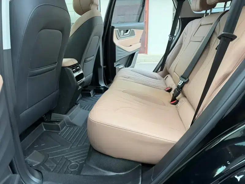 Chery Tiggo 8L 2024 2.0T Automatic Comfort Edition — миниатюра 16