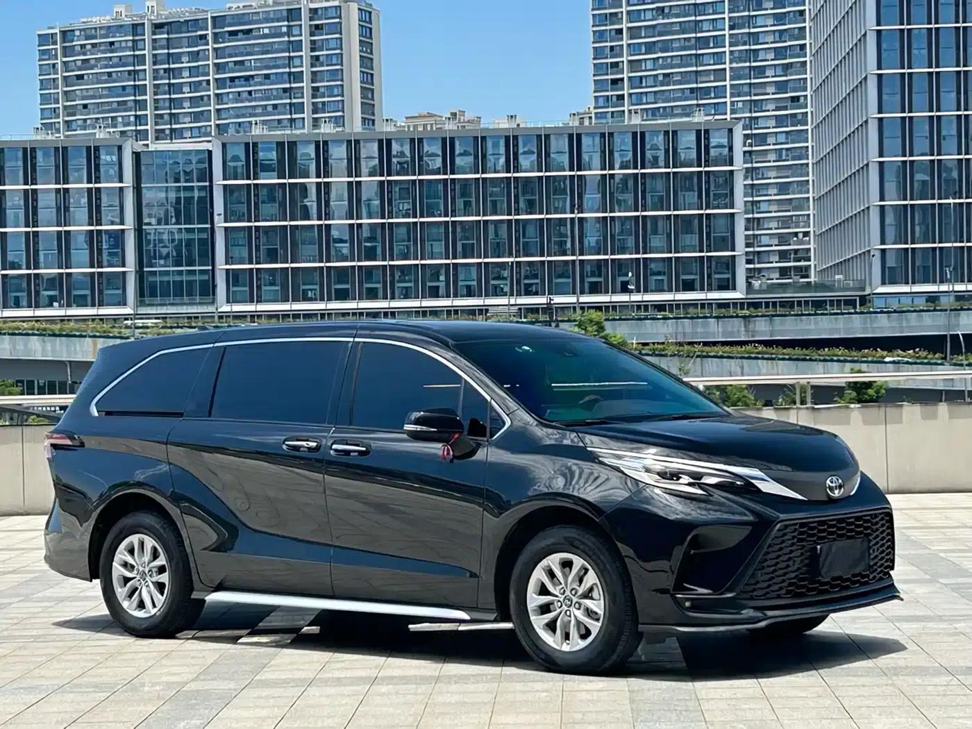 2026 Grevia 2.5L Hybrid Comfort Edition — миниатюра 3