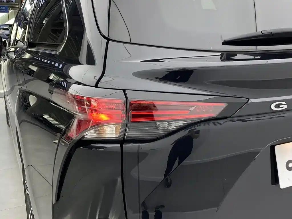 2023 Grevia 2.5L Hybrid Premium Plus Edition — миниатюра 12