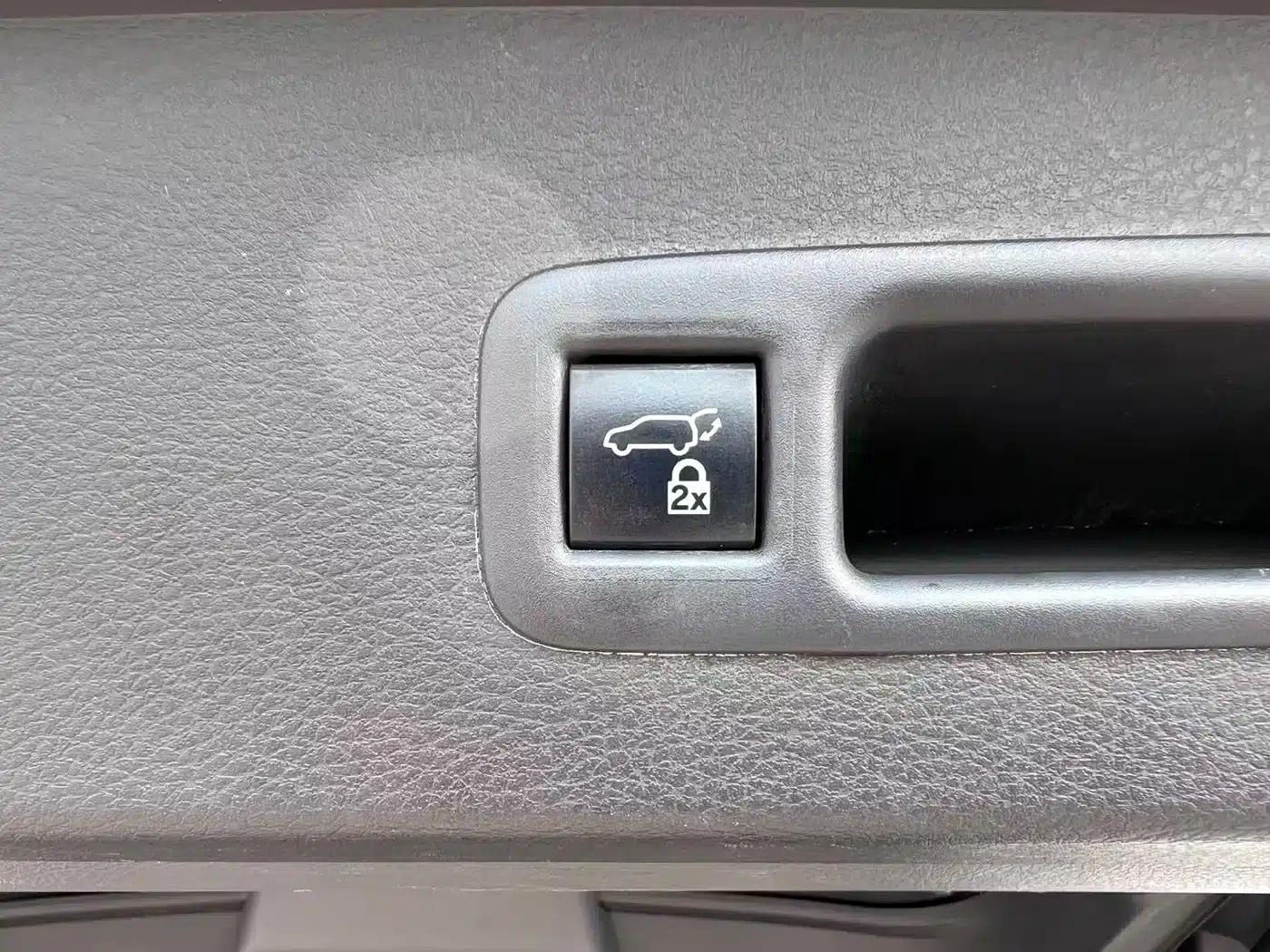 2024 Grevia 2.5L Hybrid Premium Plus Edition — миниатюра 14