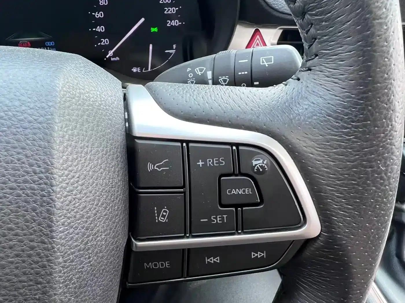 2024 Grevia 2.5L Hybrid Premium Plus Edition — миниатюра 16