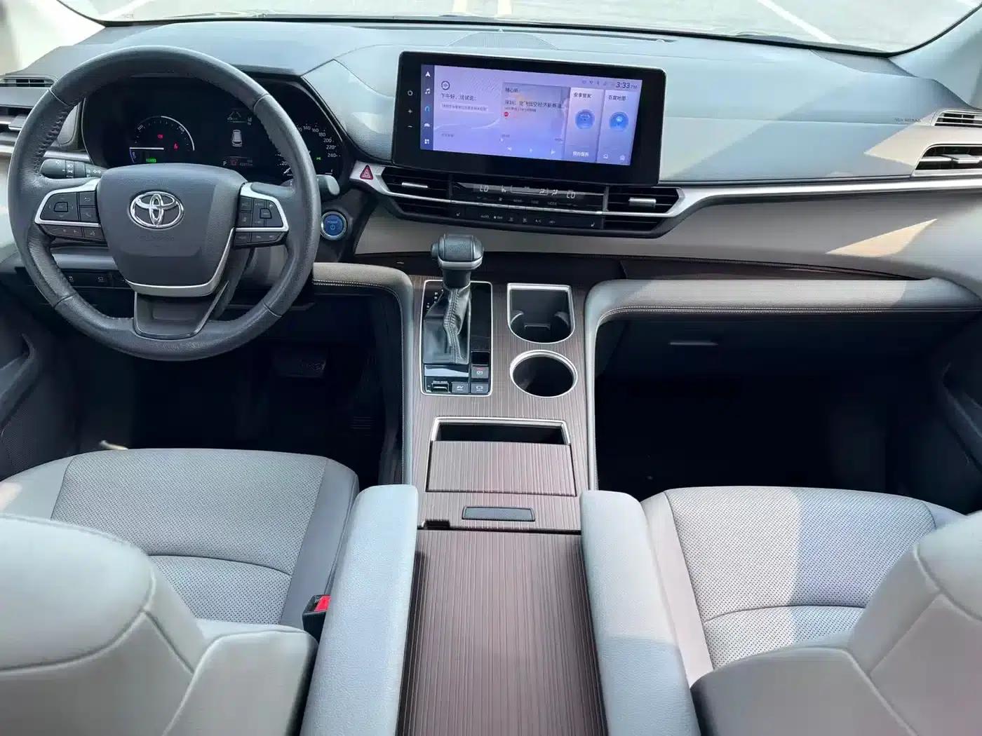 2024 Grevia 2.5L Hybrid Premium Plus Edition — миниатюра 7