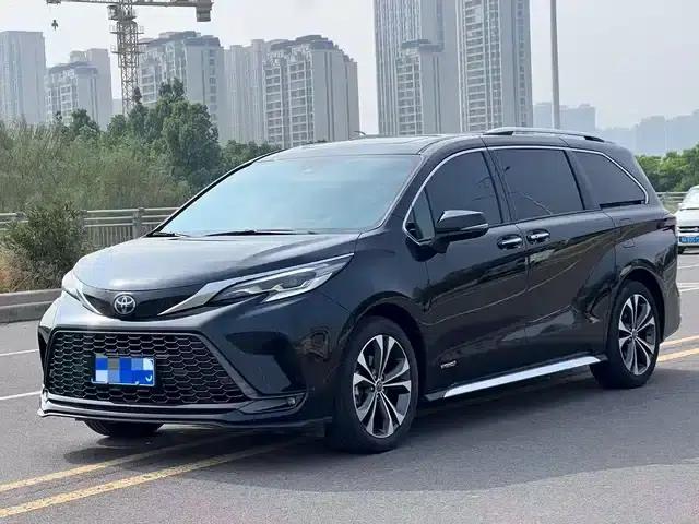 2024 Grevia 2.5L Hybrid Premium Plus Edition