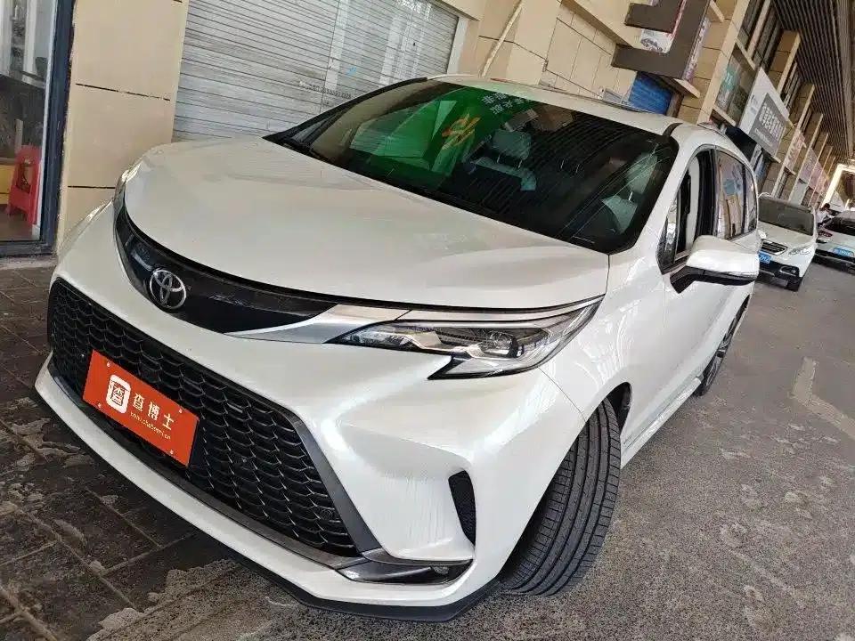 2023 Grevia 2.5L Hybrid VIP Edition — миниатюра 2