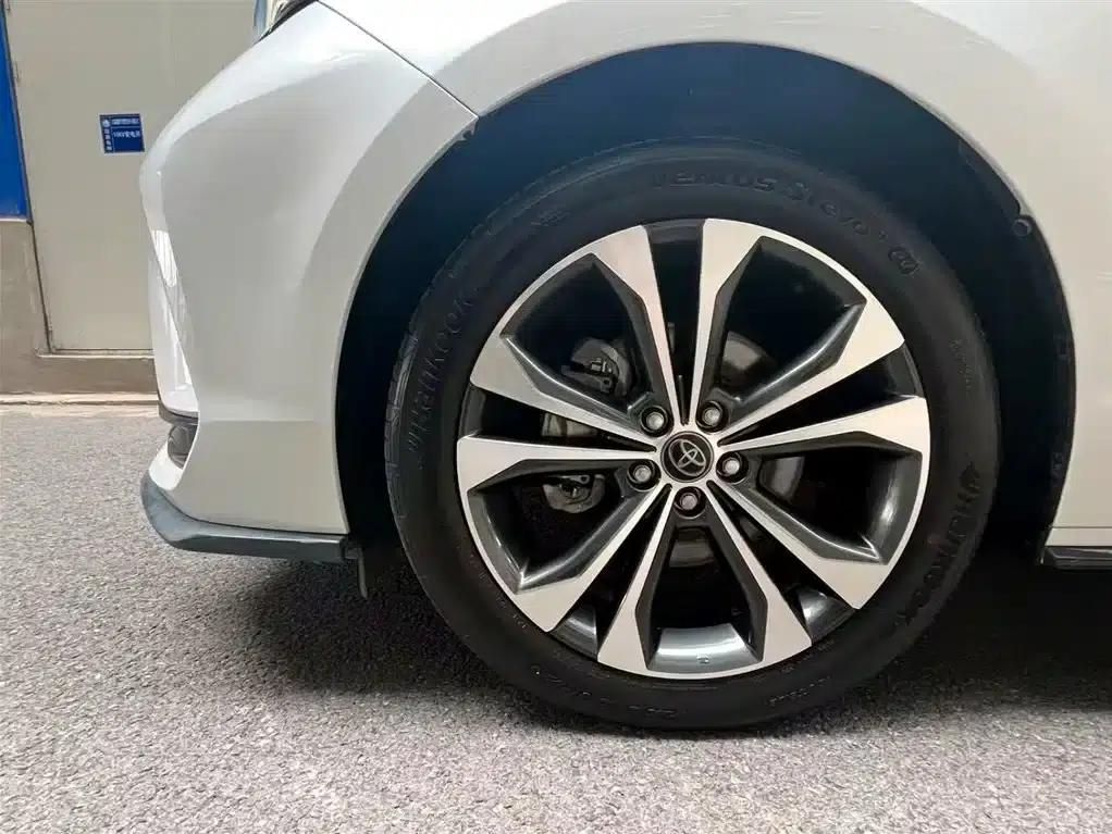 2022 Grevia 2.5L Hybrid Flagship Edition — миниатюра 6
