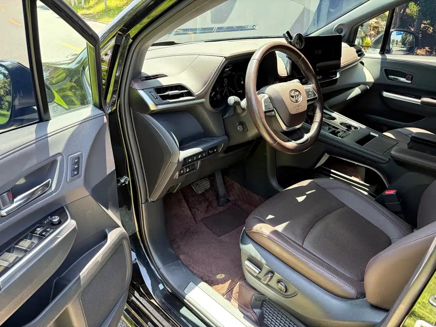 2022 Grevia 2.5L Hybrid Flagship Edition — миниатюра 5