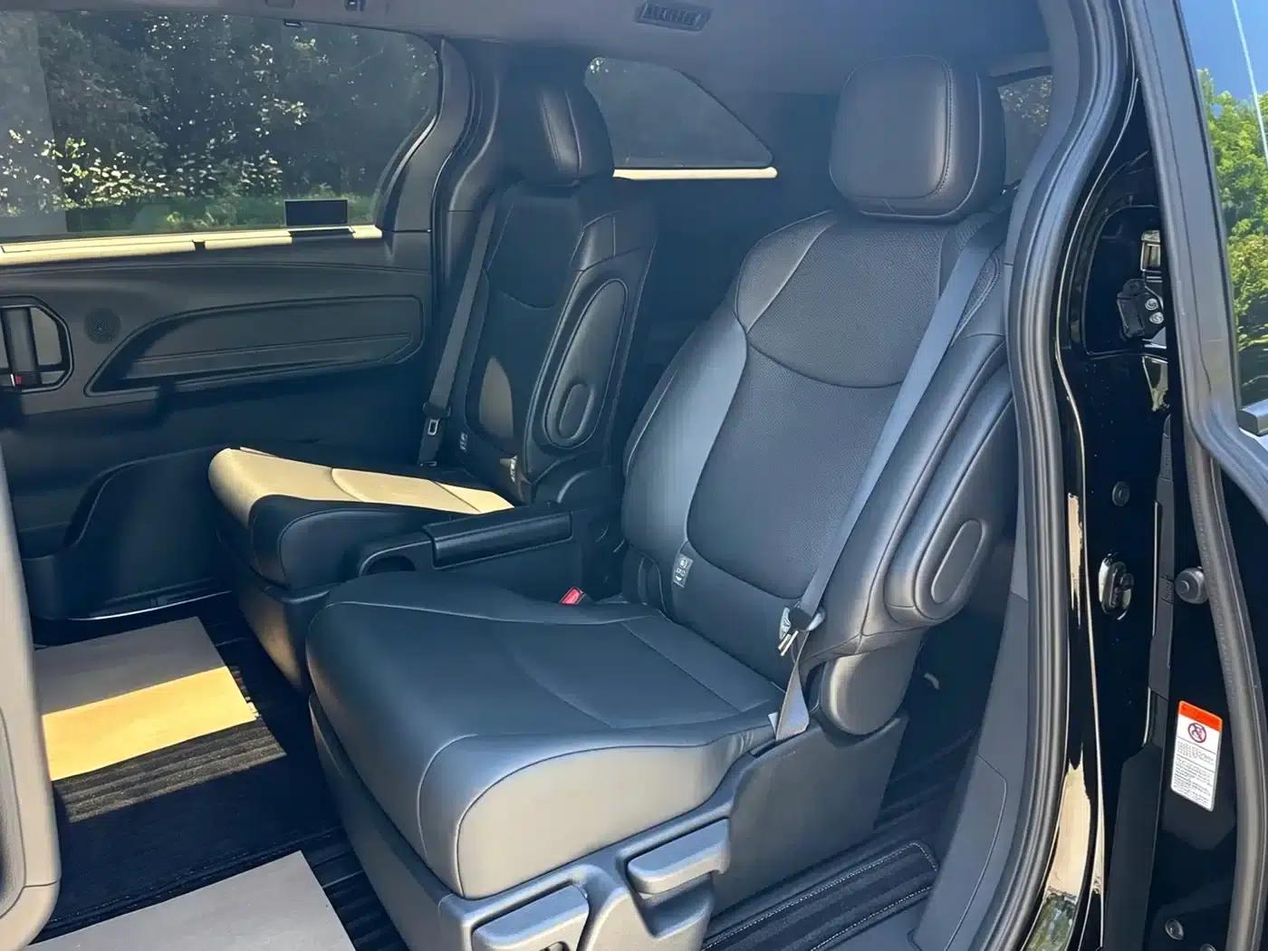 2026 Grevia 2.5L Hybrid Comfort Edition — миниатюра 10
