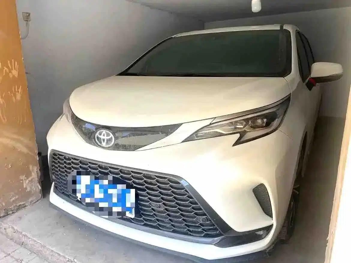 2023 Grevia 2.5L Hybrid Flagship VIP Edition — миниатюра 2